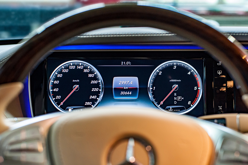 Luxury Electric SUV: Features and Details of the Mercedes-Maybach EQS