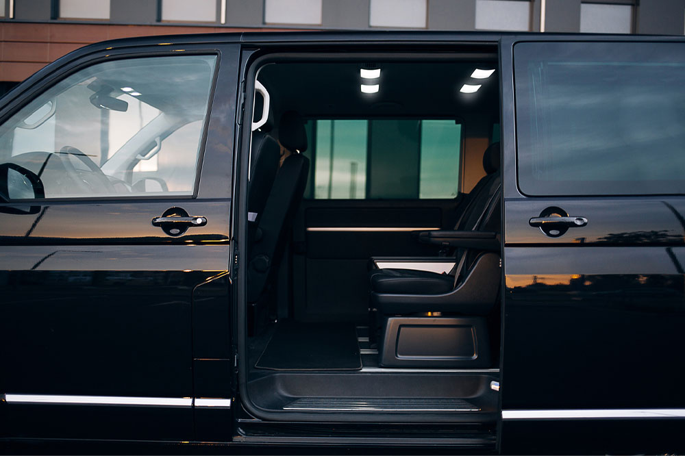 Luxury on Wheels: Features that Elevate the Chrysler Town & Country Minivan