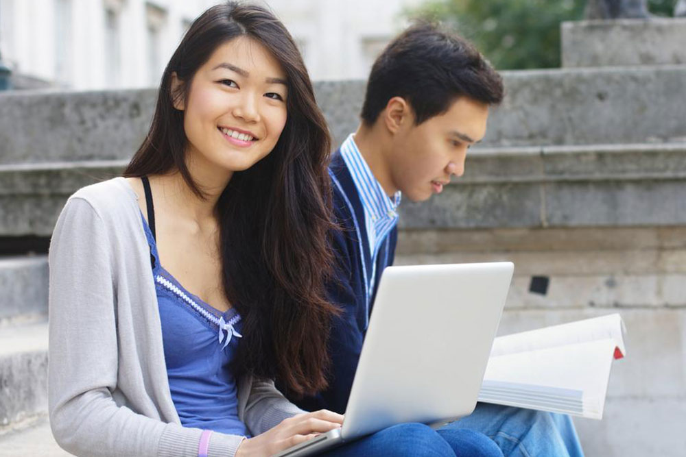 Top 10 Student Loan Refinancing Providers You Should Know
