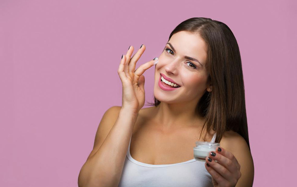 Top 8 Effective Anti-Aging Skincare Solutions You Need to Know