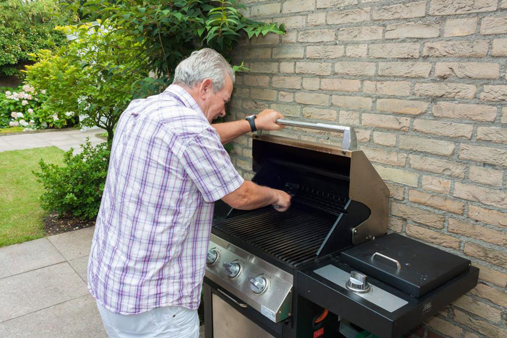 Top Weber Gas Grills for Perfect Outdoor Cooking