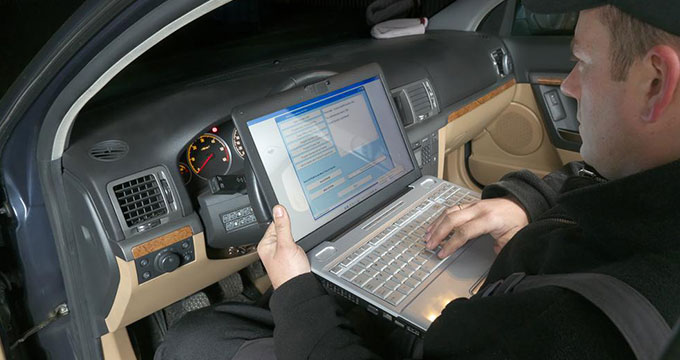 Top 6 Automotive Service Software Solutions for Daily Business Management