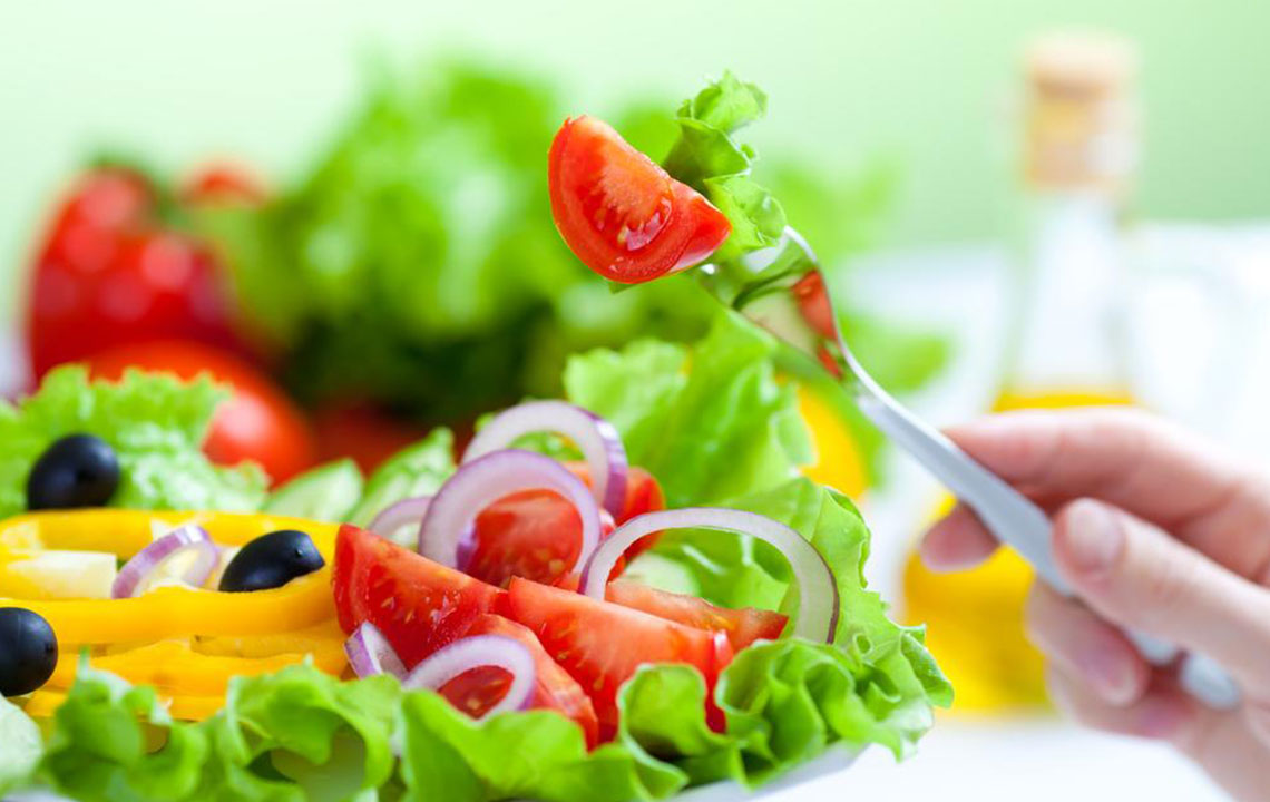 Comprehensive Dietary Approaches to Effectively Manage Irritable Bowel Syndrome (IBS)