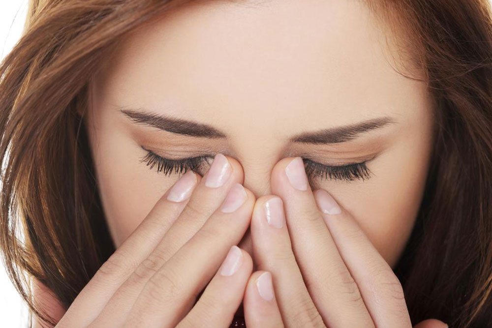 Managing Graves' Disease Through Dietary and Lifestyle Strategies