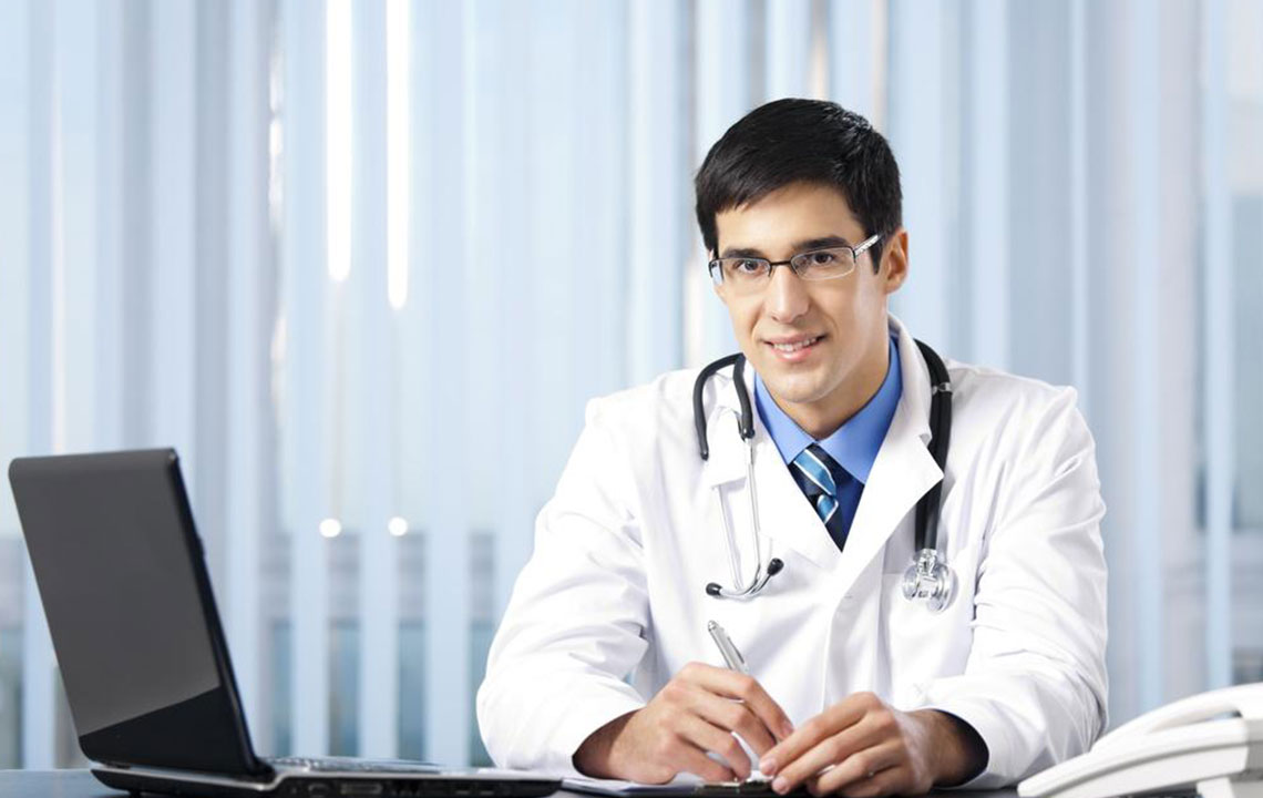 Essential Factors to Consider When Searching for Physician Jobs Online