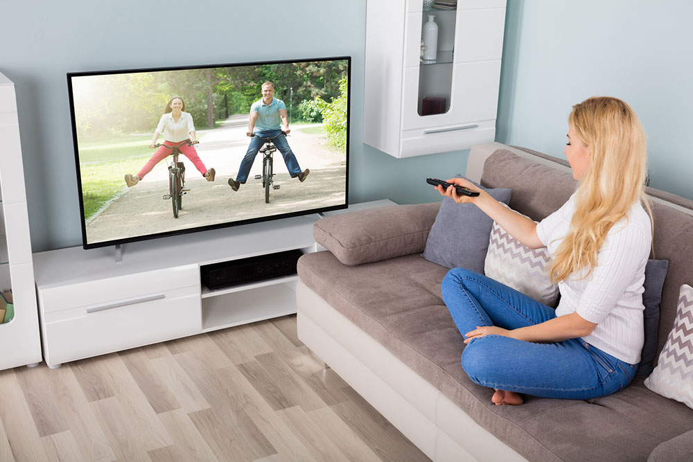 Advantages of Streaming TV Shows Online