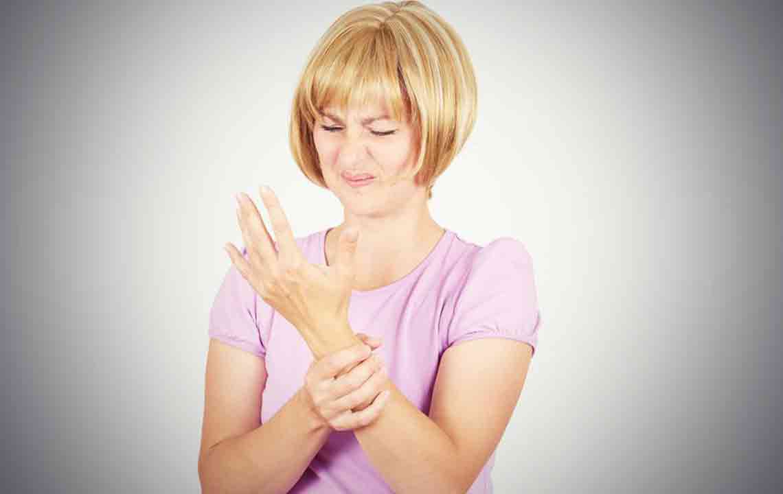 Recognizing the Symptoms and Causes of Nerve Disorder Neuropathy