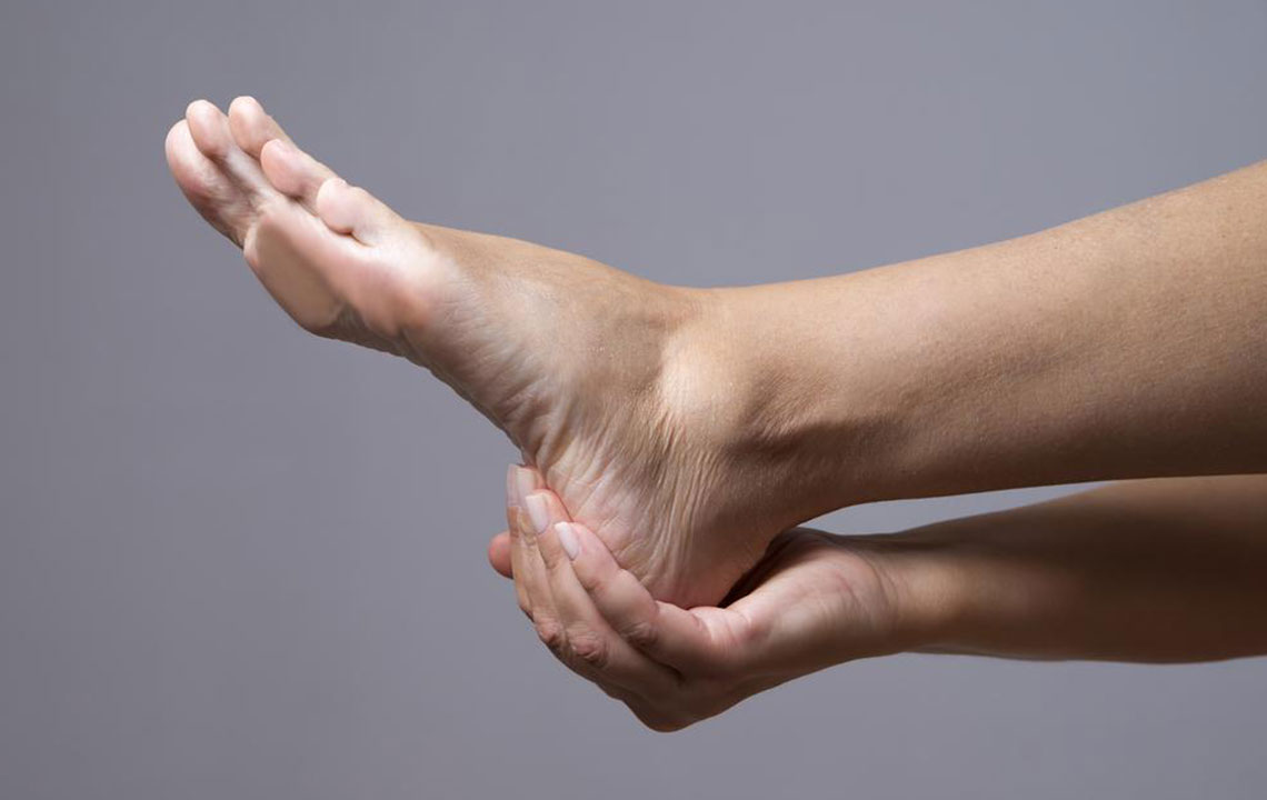 Effective Strategies for Managing Diabetic Foot Discomfort