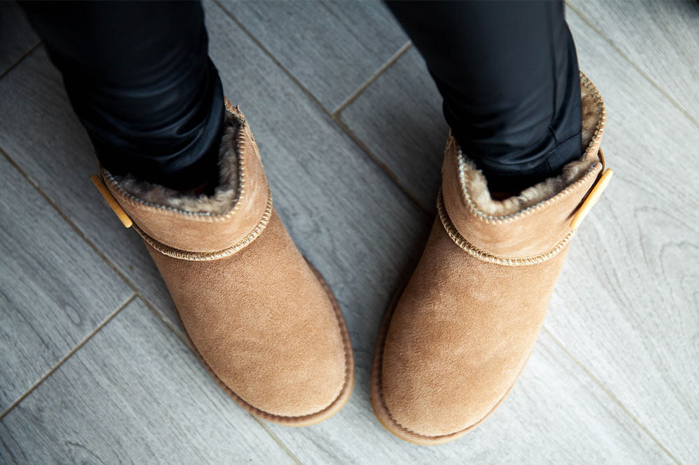 Top 9 Retailers Offering Cyber Monday Deals on UGG Footwear