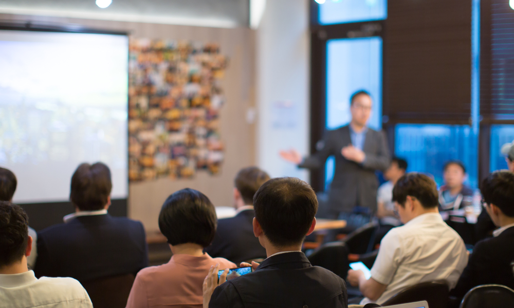 Evaluating the Safety of Online Management Degree Programs
