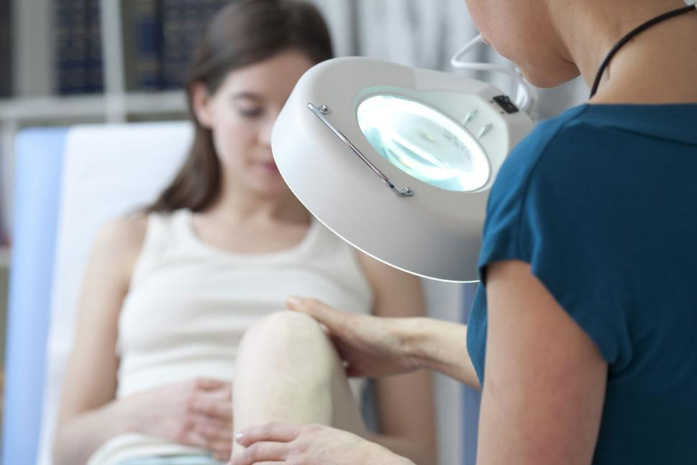 Signs You Should Consult a Doctor for Baker's Cyst Management
