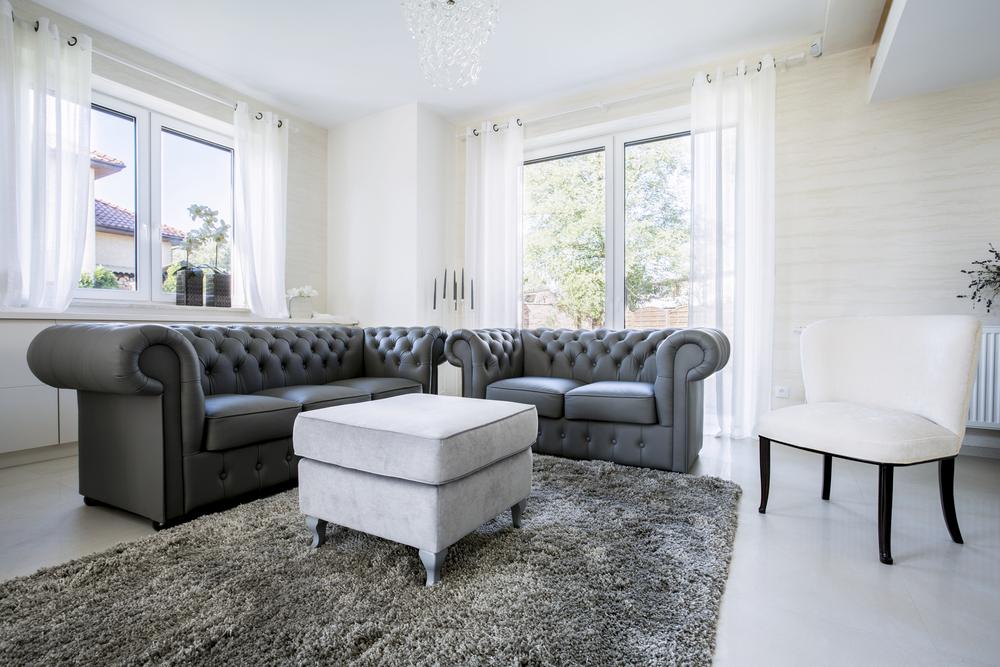 Creating a Cozy Living Space with Leather Sofas