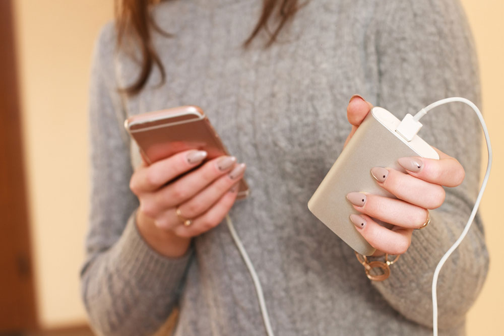 Essential Guide to Portable Power Banks and Car Chargers for Your Mobile Devices