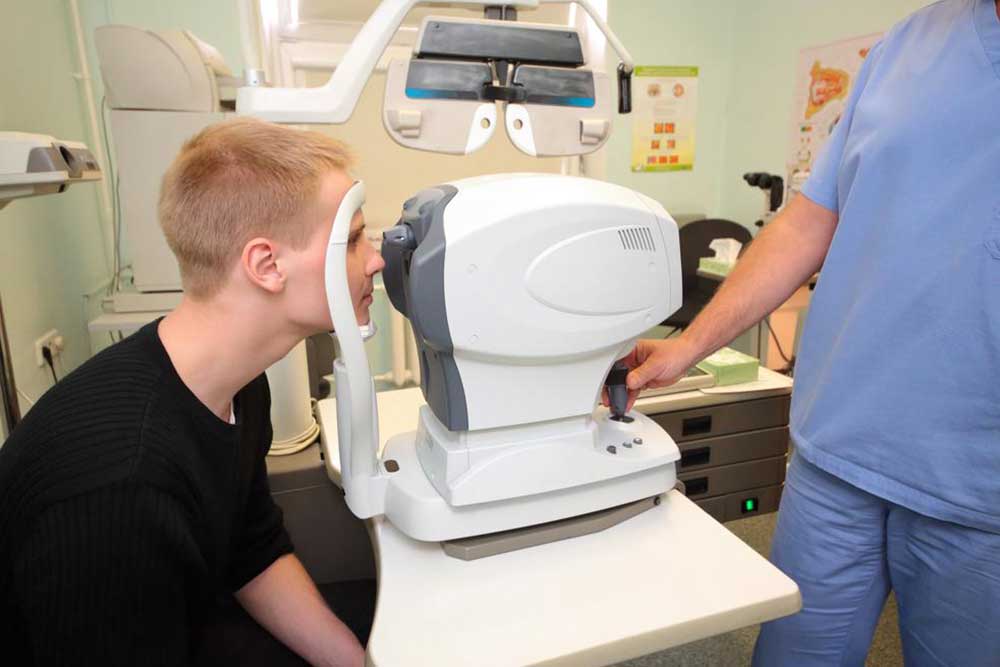Early Indicators of Retinal Detachment and When to Seek Help