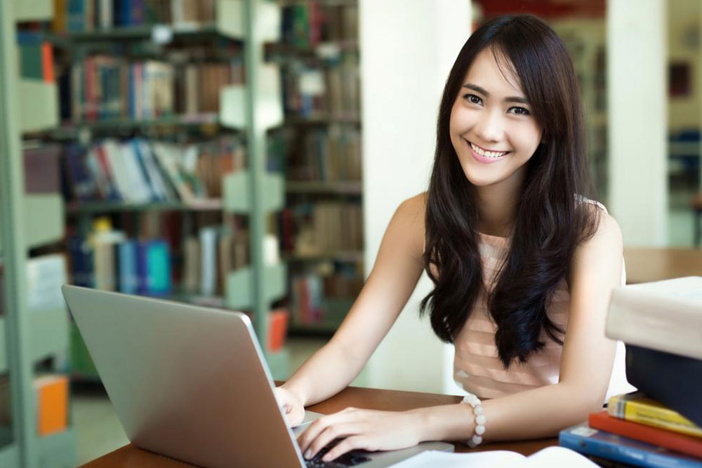 Ultimate Guide to Selecting Top Online Colleges