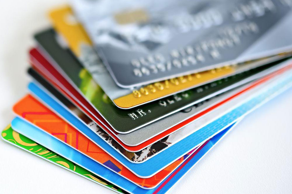 Top 5 Rewarding Credit Cards with Exclusive Benefits