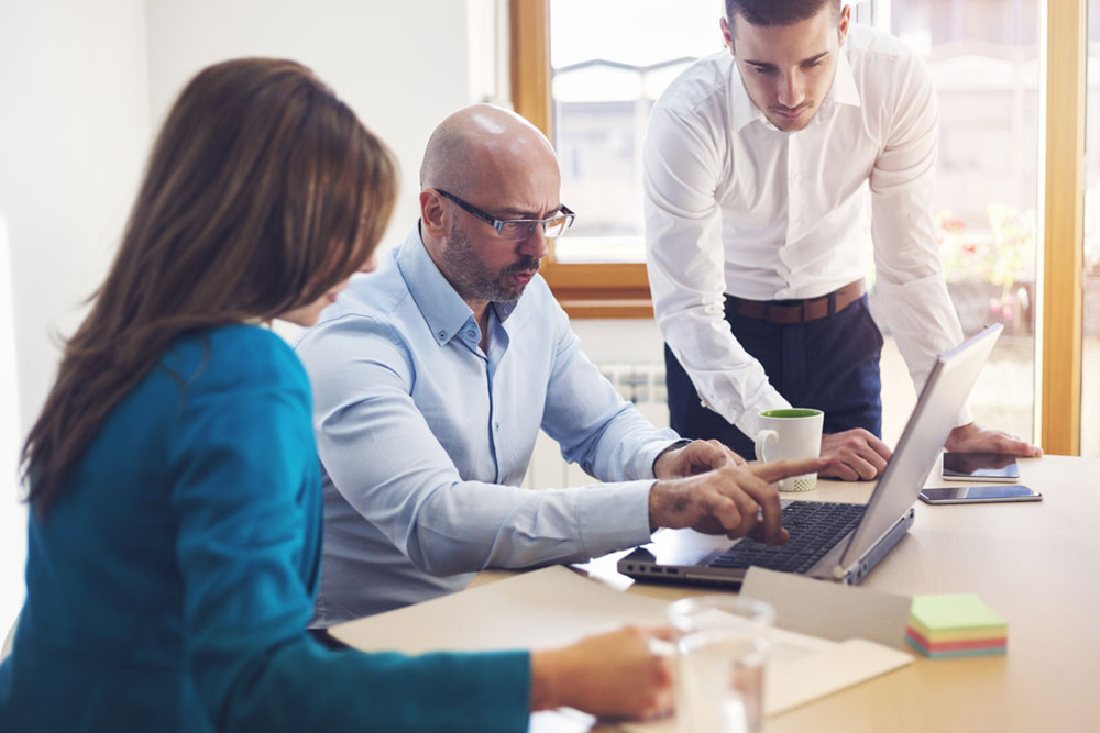 Comparing Home Insurance Policies and Warranty Services: Key Differences