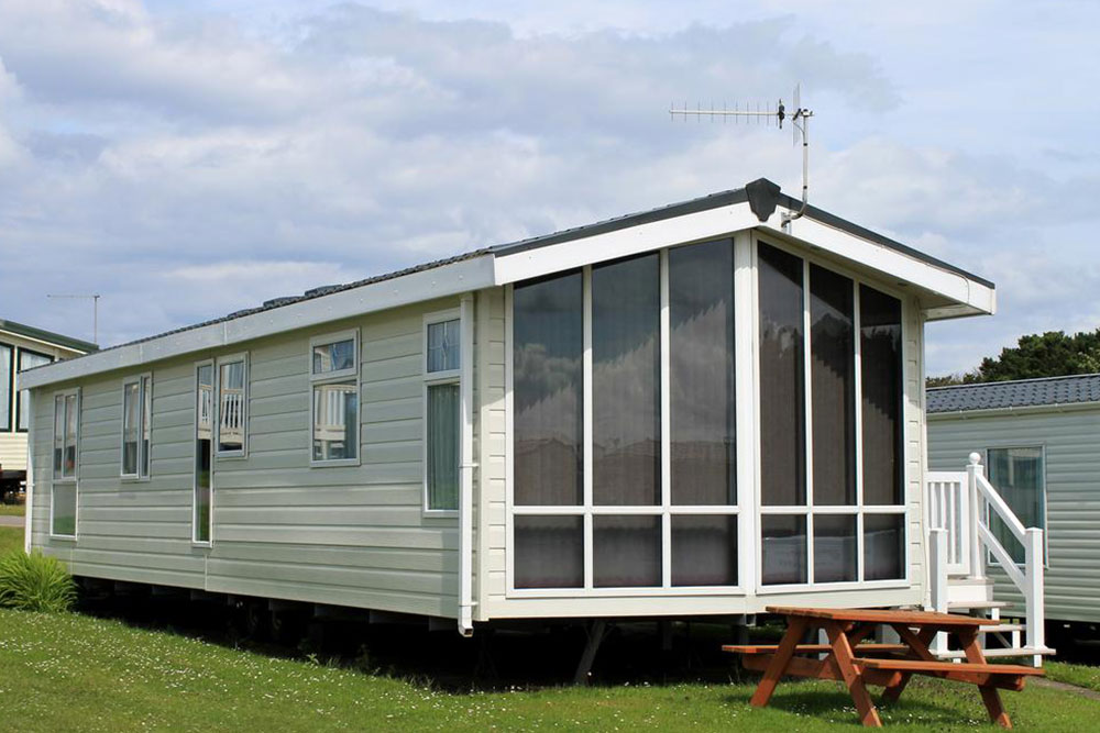 Essential Tips for Buying Repossessed Mobile Homes