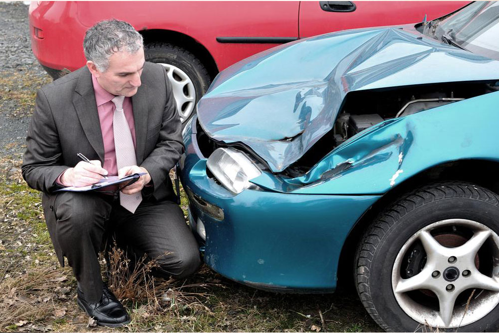 Essential Elements to Include in a Car Accident Report