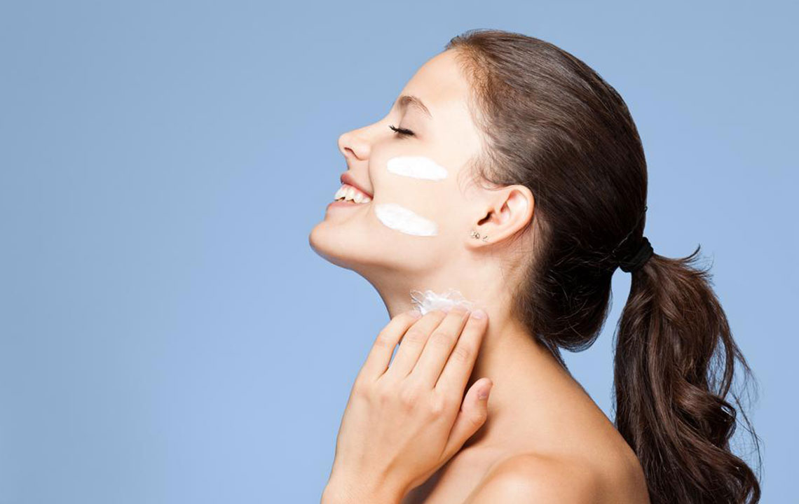 Top Skincare Solutions for Managing Rosacea in Sensitive Skin