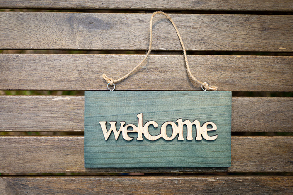 Top 5 Distinctive Welcome Sign Ideas for Your Front Door