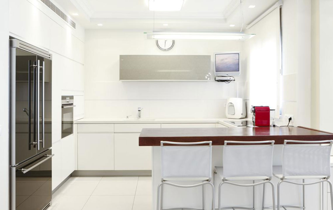 Comprehensive Guide to Maintaining Pristine Kitchen Surfaces for a Hygienic Home