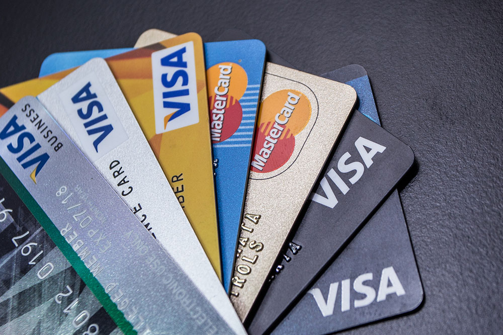 Top Three Credit Card Providers Offering the Best Deals