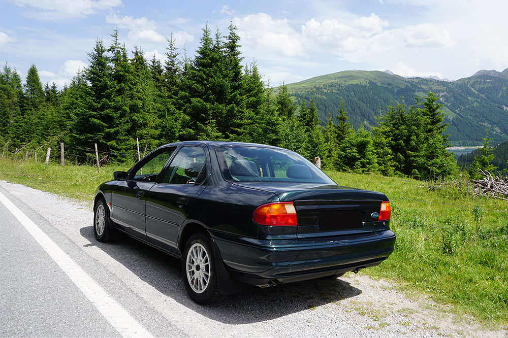 Luxury and Performance: Exploring the Cadillac STS Sedan