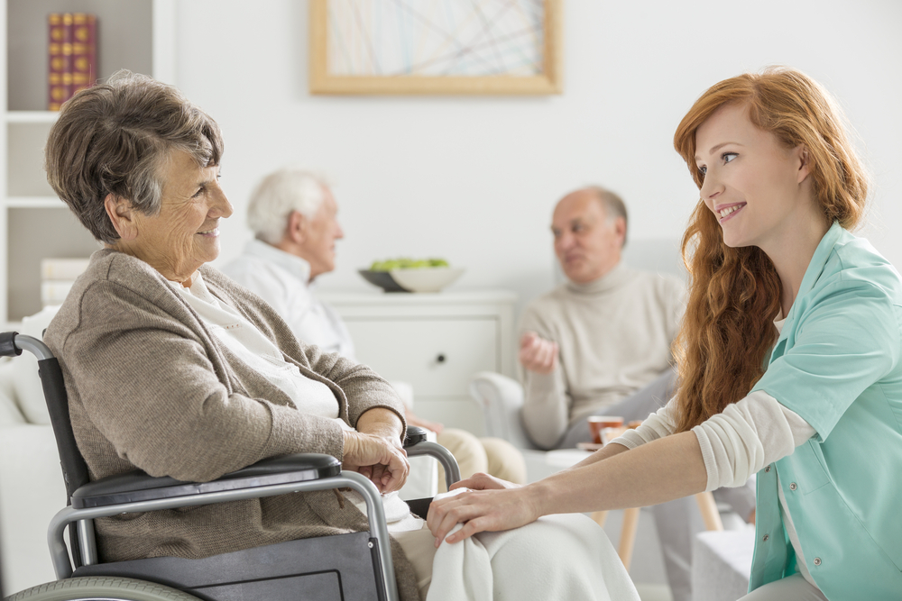 Essential Personality Traits for Aspiring Senior Caregivers