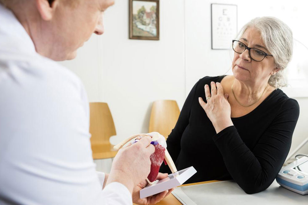 Comprehensive Guide to Selecting the Ideal Pain Management Specialist for Your Needs