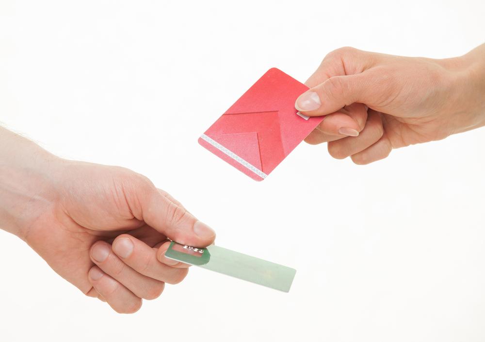 Understanding Two Popular Credit Repair Card Options for Bad Credit