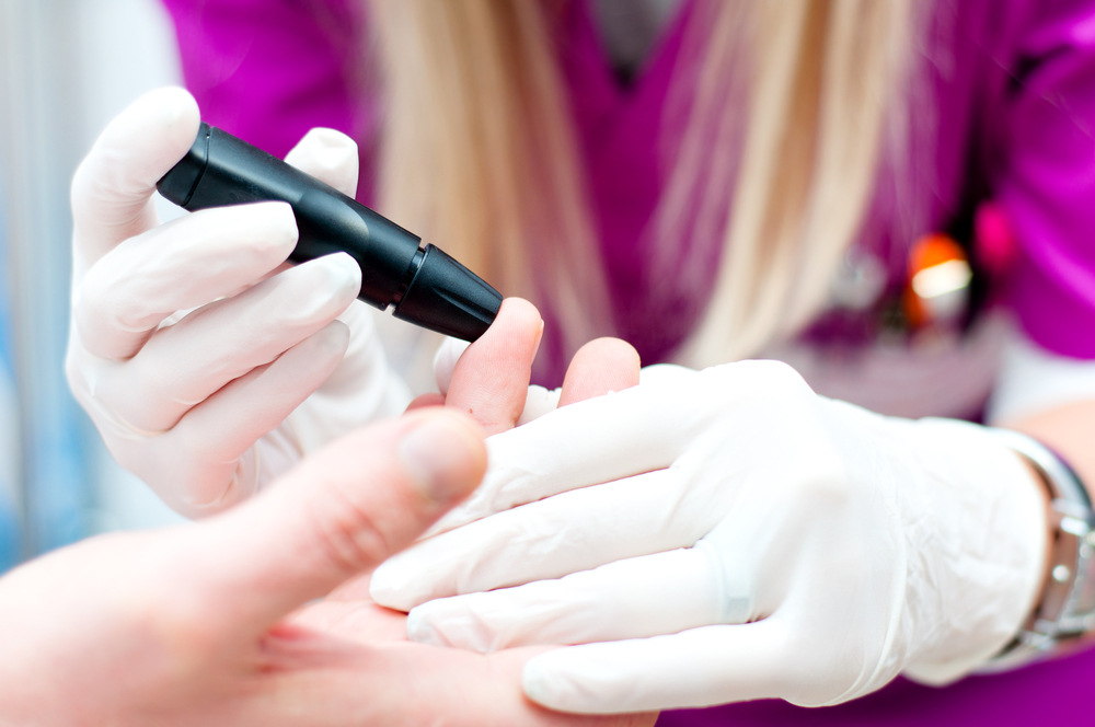 Essential Tips for Selecting a Free Glucose Monitoring Device