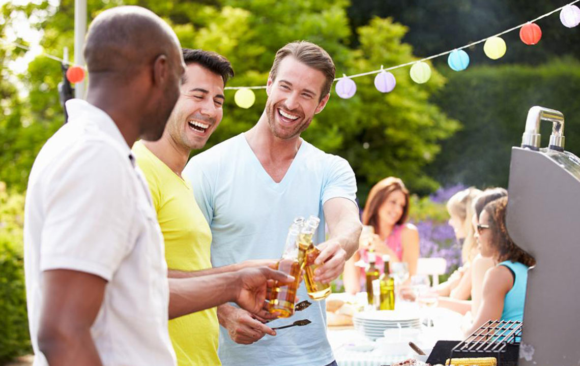 Essential Items for Outdoor Dining and Barbecue Events