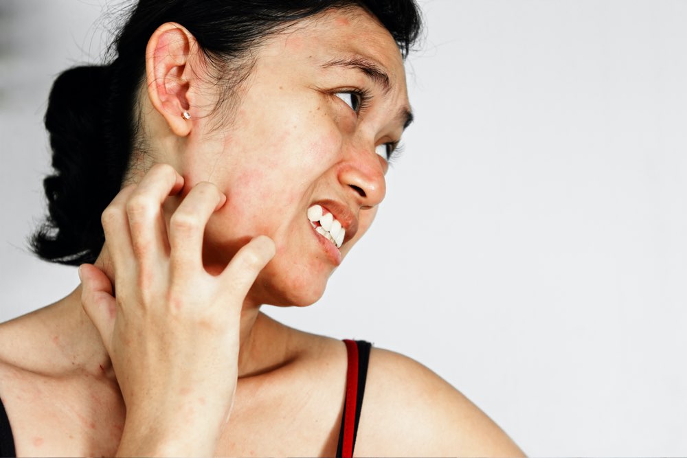 Understanding Nighttime Allergies: Symptoms, Causes, and Effective Management Strategies