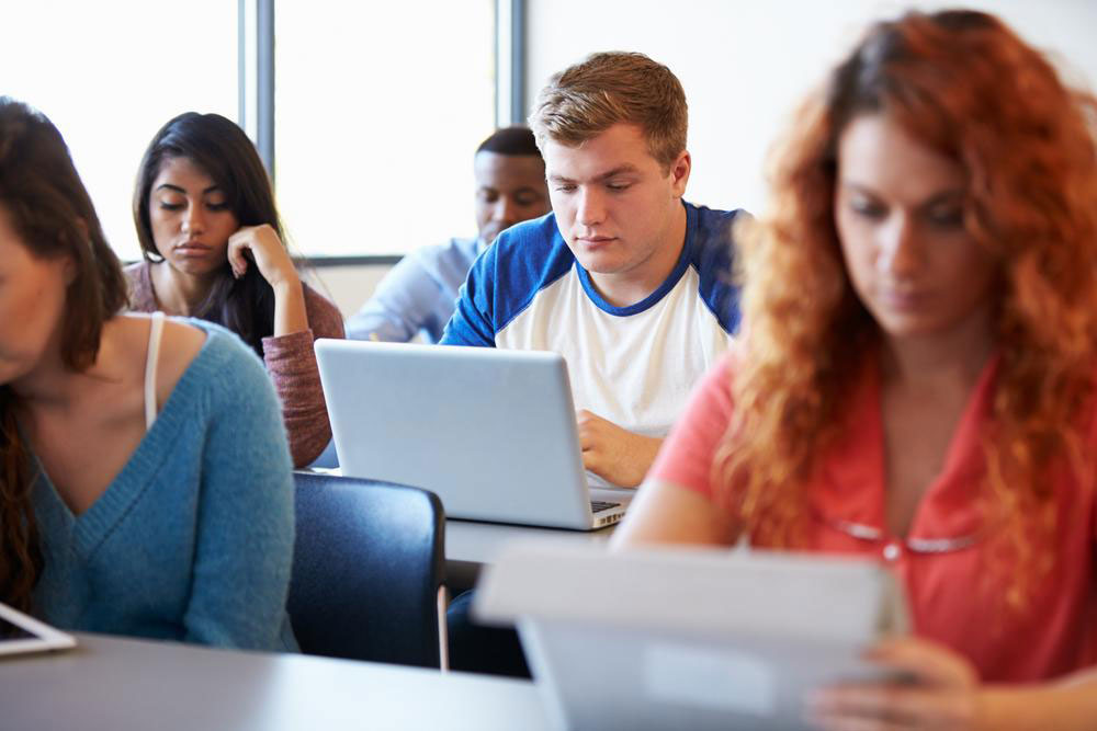Choosing the Right Path: Is a One-Year MBA Program Suitable for You?