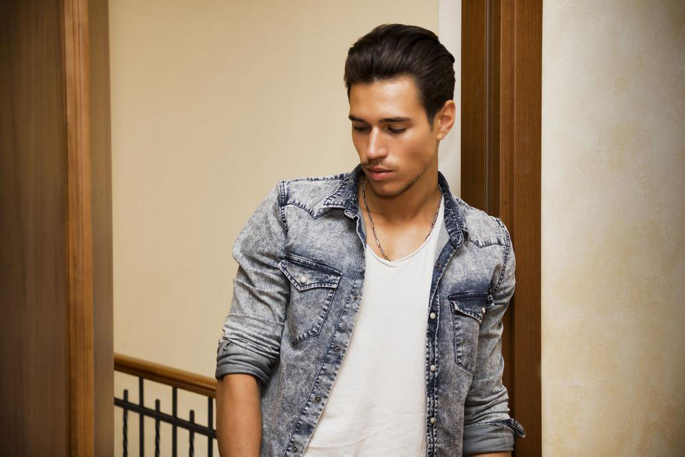 Essential Tips for Choosing the Perfect Men's Fall Jacket