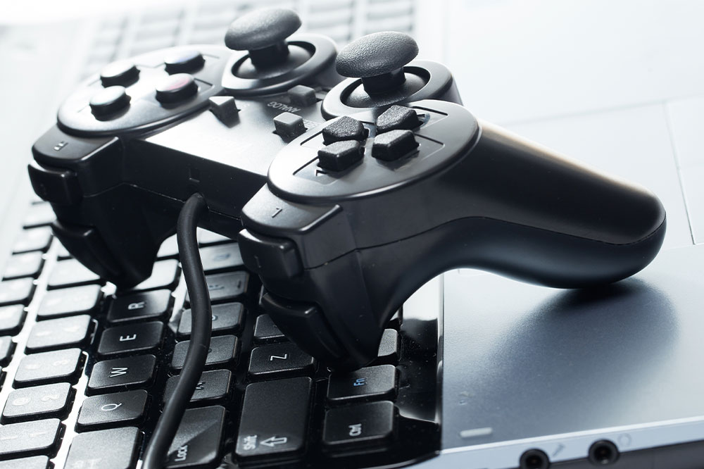 Best Black Friday Deals on Xbox Consoles and Games for Gamers 2023