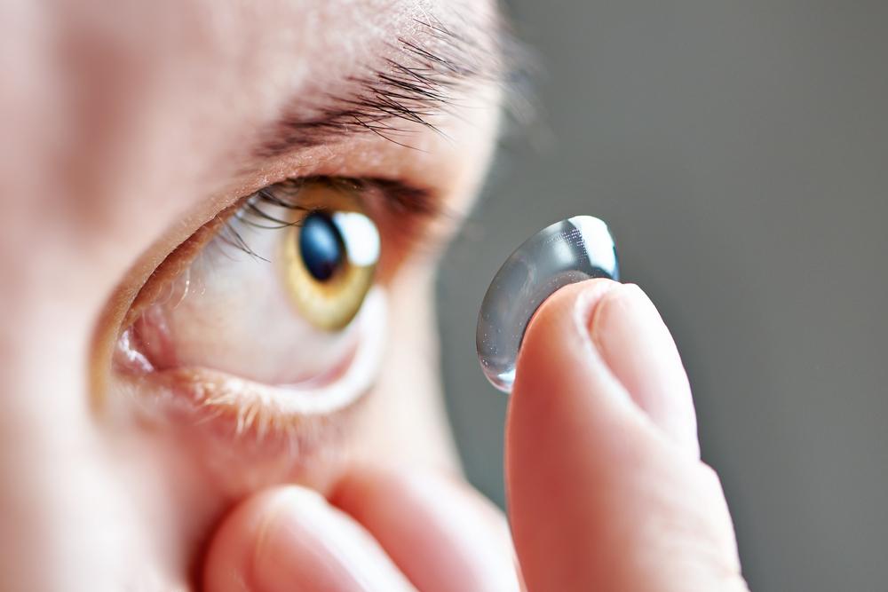 Essential Guide to Choosing the Perfect Contact Lenses