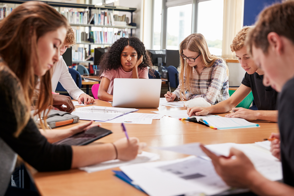 Essential Personal Finance Tips for College Students