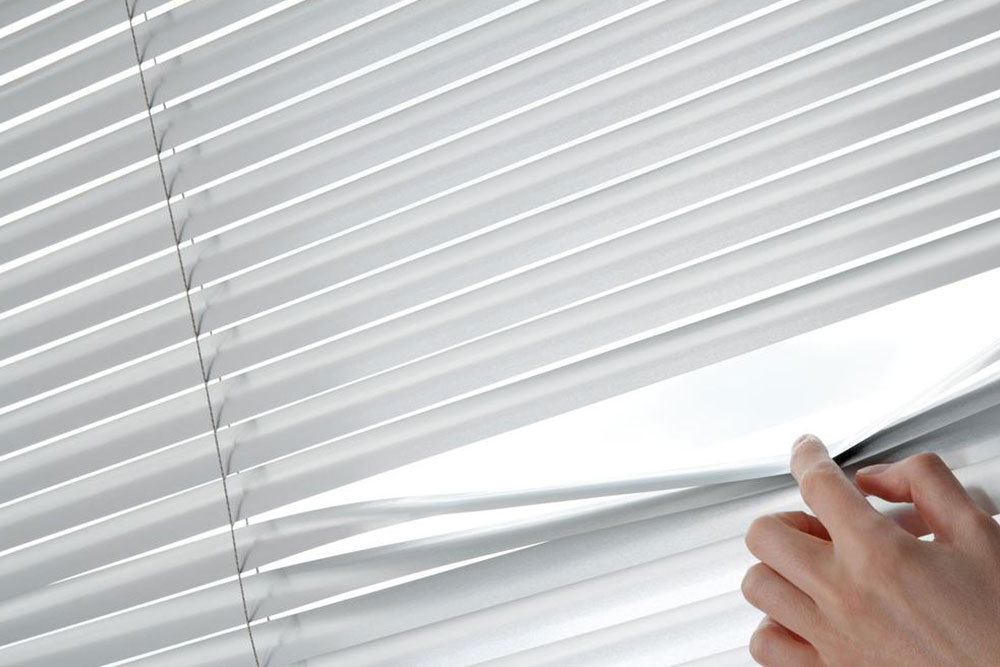 Ultimate Guide to Selecting Perfect Bedroom Window Coverings