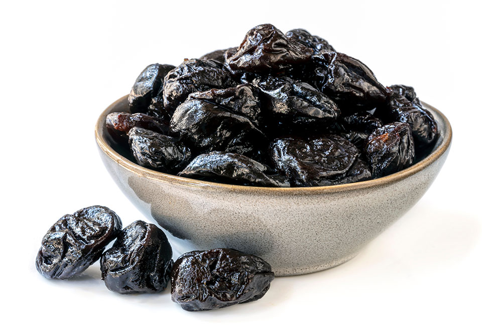 Effective Dietary Strategies to Relieve Constipation: Foods to Embrace and Avoid