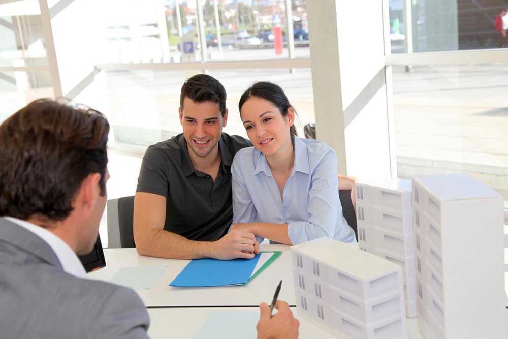 Advantages and Disadvantages of Using Home Equity Loans for Debt Management