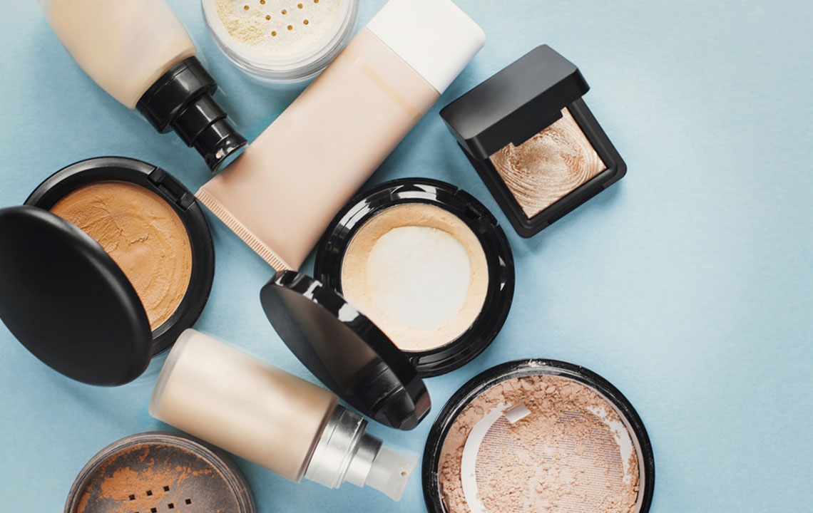 Top 5 Must-Visit Online Cosmetic Retailers for Your Beauty Needs