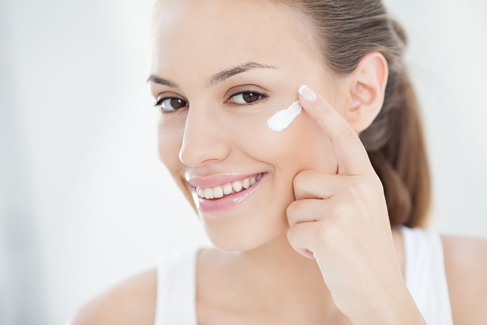 Effective Home Solutions for Wrinkles and Fine Lines