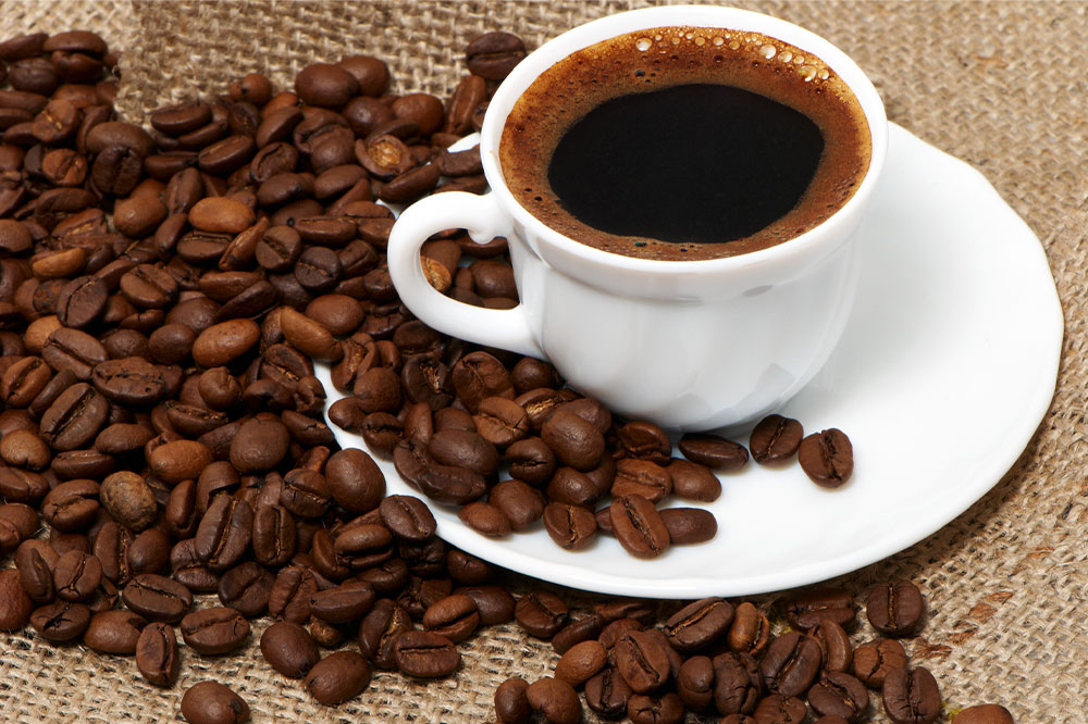 Comprehensive Guide to Foods That Help or Hinder Anxiety Management