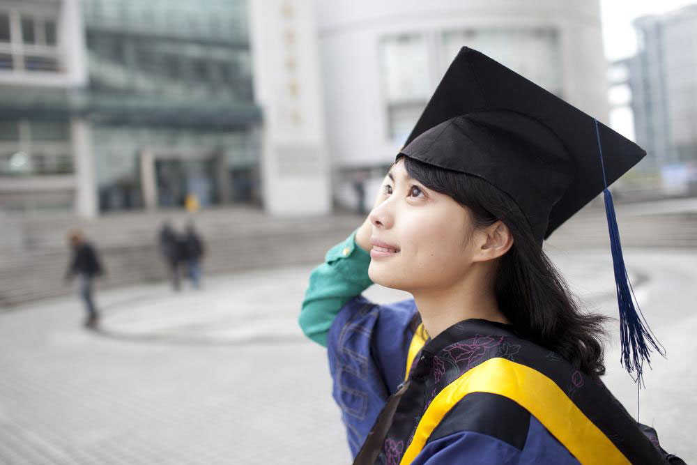 The Crucial Role of Scholarships in Today's Economic Landscape