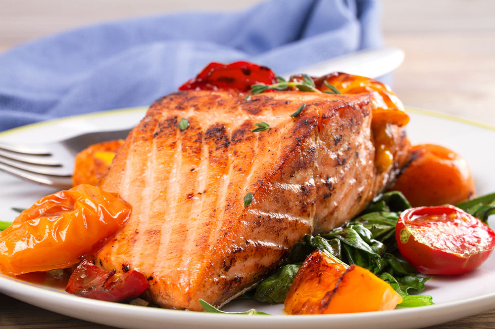 Top 6 Nutrient-Rich Foods to Achieve Glowing and Healthy Skin