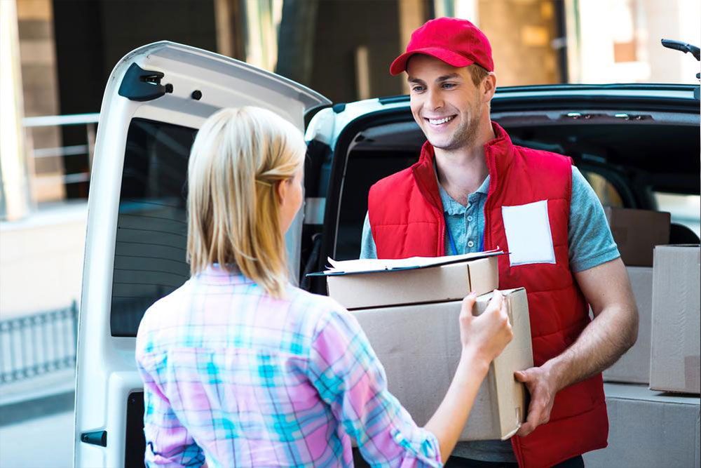 Top Courier Providers with Package Tracking Options