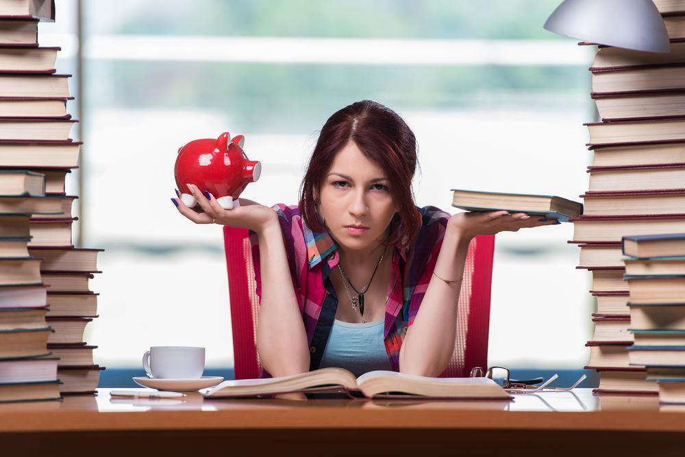 Smart Strategies to Finance Your College Education Without Draining Savings