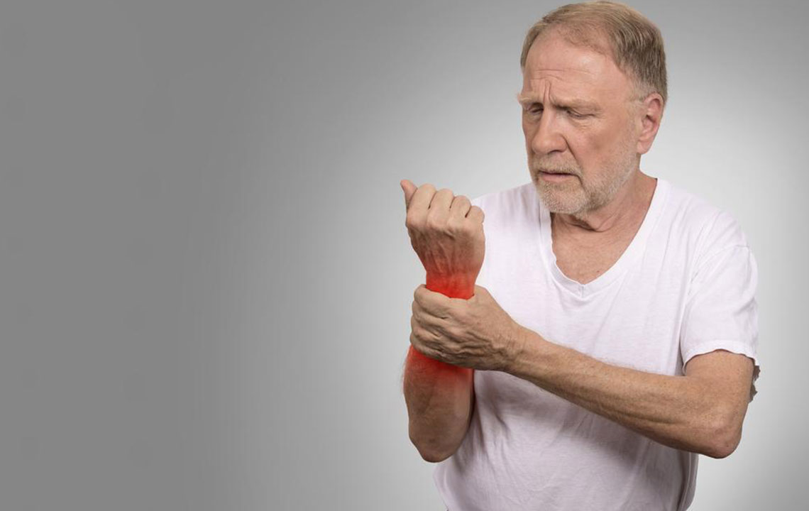 Top Herbal Solutions for Arthritis Discomfort Relief